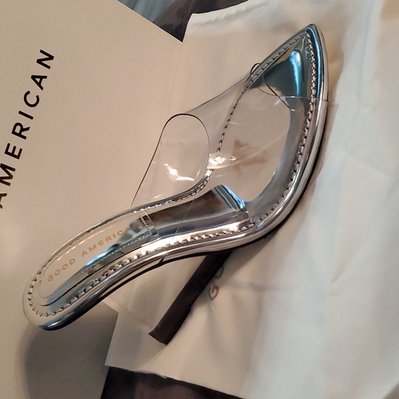NWT GOOD AMERICAN SILVER MIRROR BLOCK HEELS - Picture 10 of 10